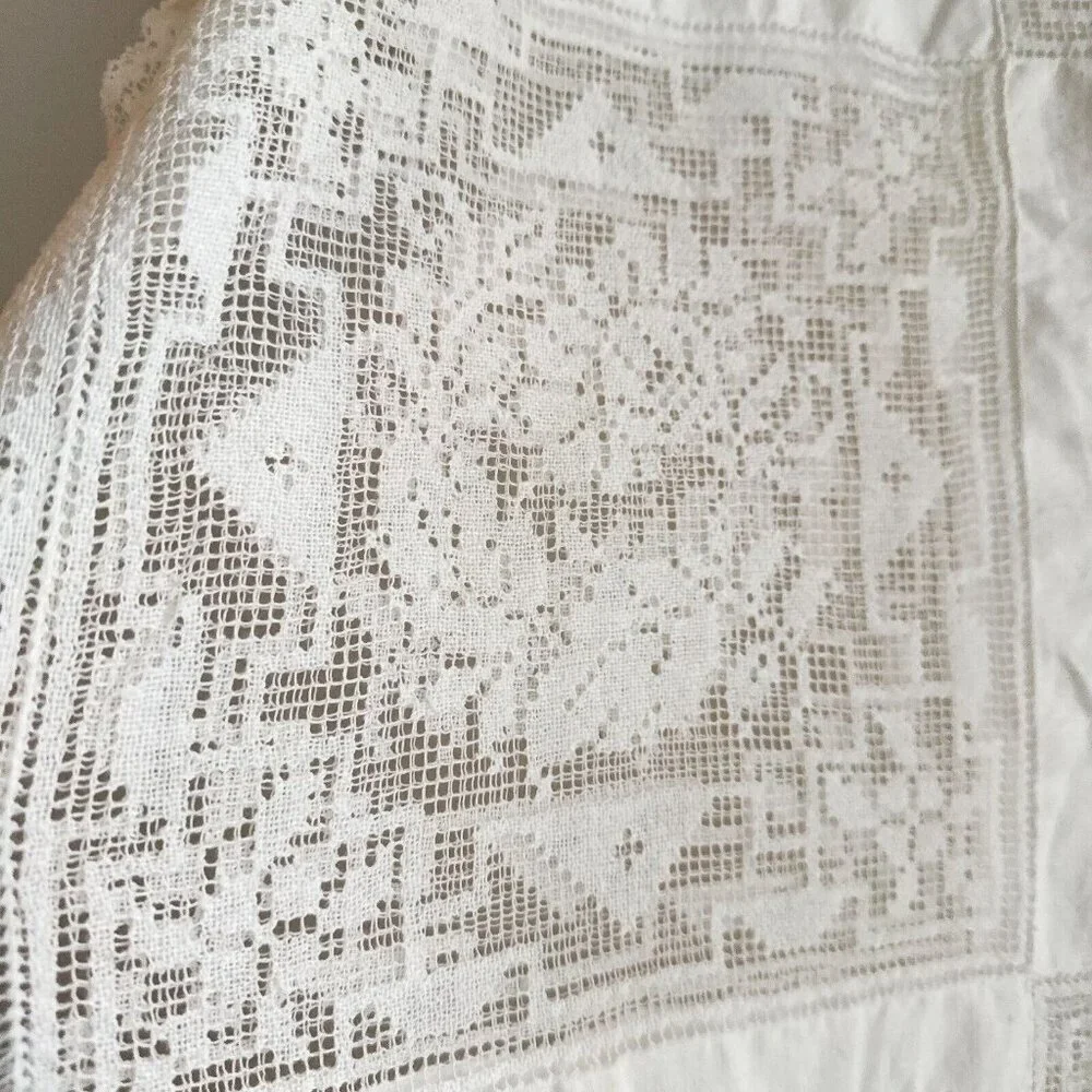 Vintage White Cotton Crochet Lace Embroidered Squares Table Covering Cloth